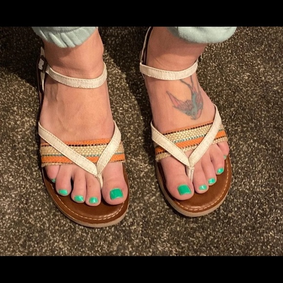 lexie sandals